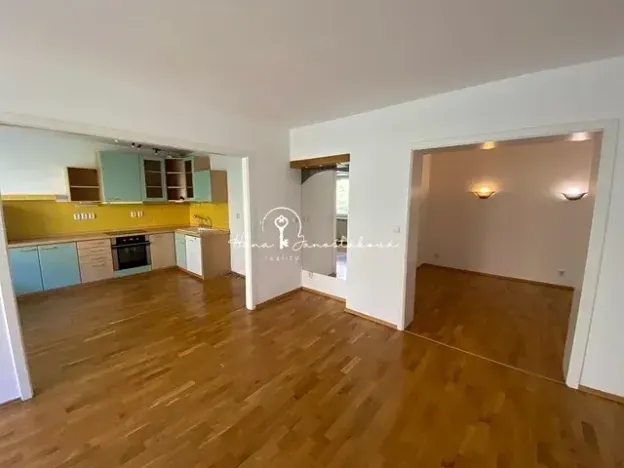 Prodej bytu 2+kk, České Budějovice, Holečkova, 54 m2