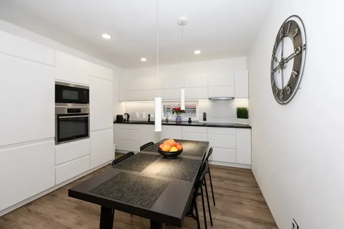 Prodej rodinného domu, Hvozdnice, 146 m2