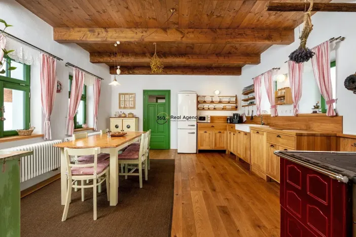 Prodej rodinného domu, Hrazany - Dobrošov, 252 m2