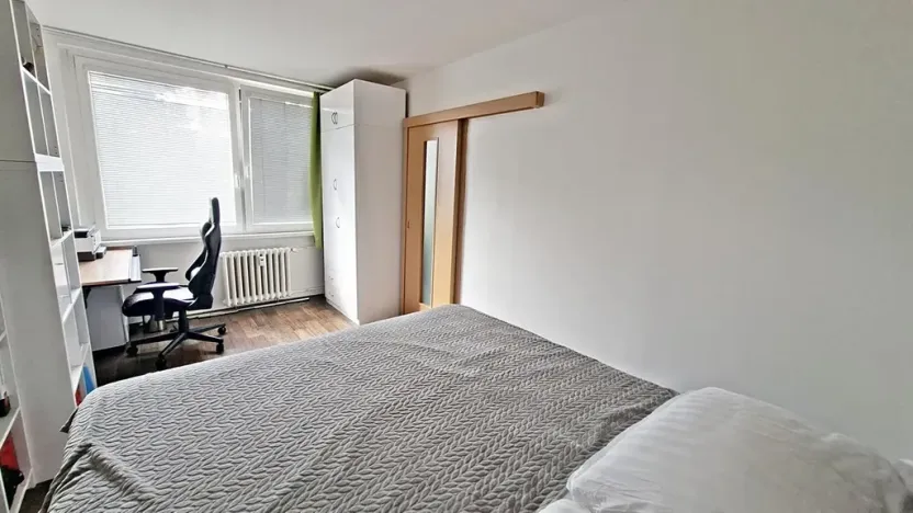 Prodej bytu 2+kk, Praha - Černý Most, Bryksova, 39 m2