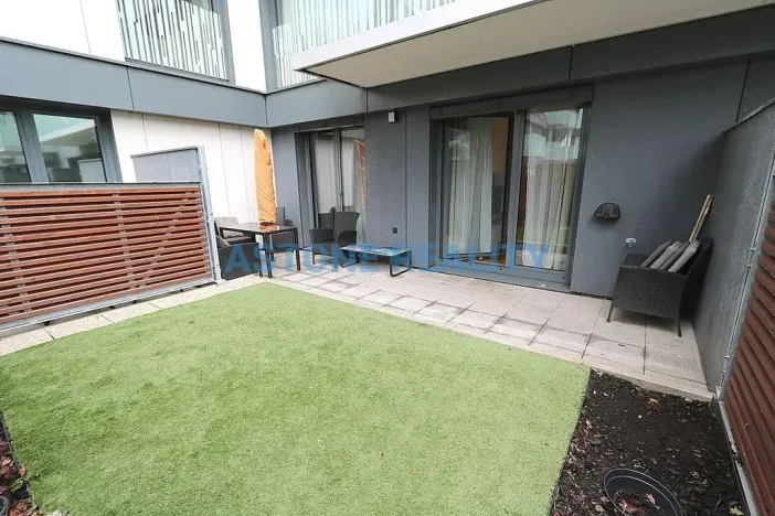 Prodej bytu 2+kk, Praha - Žižkov, Olšanská, 51 m2