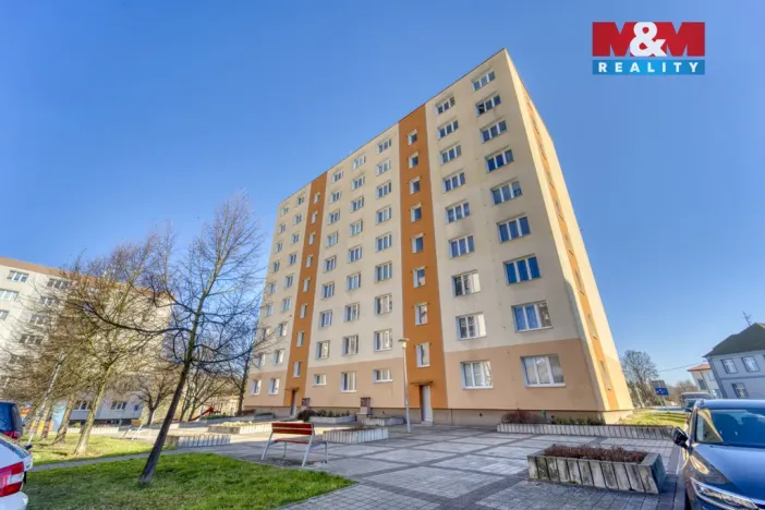 Prodej bytu 2+1, Plzeň - Doubravka, Hrádecká, 63 m2