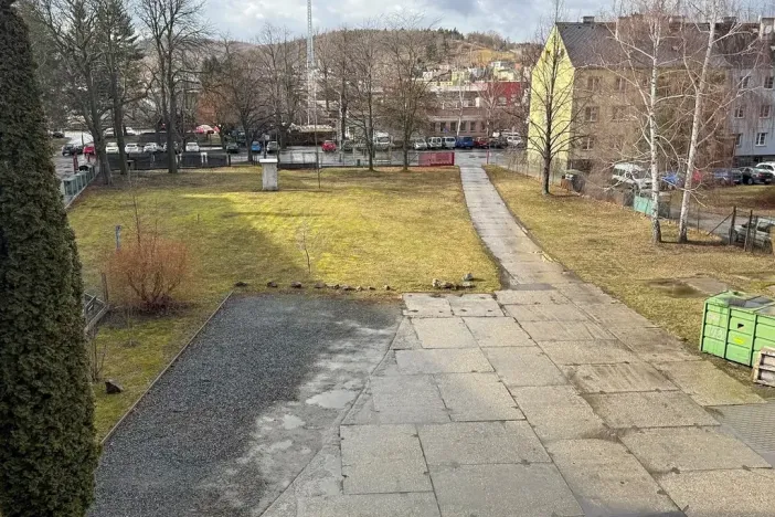 Prodej výrobních prostor, Krnov, Nádražní, 1875 m2