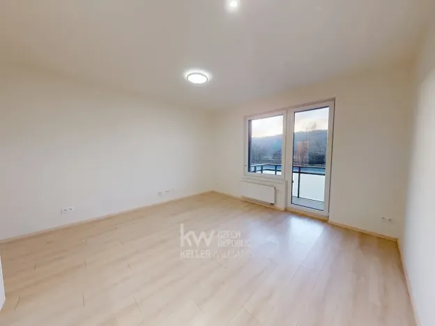 Pronájem bytu 1+kk, Praha - Hodkovičky, Šífařská, 29 m2