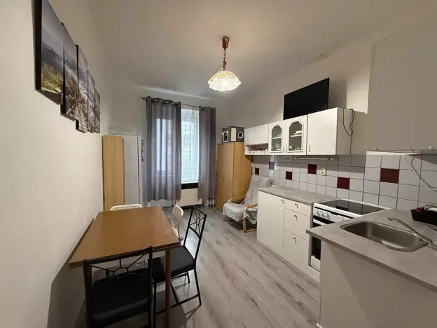 Pronájem bytu 1+1, Praha - Libeň, Drahobejlova, 48 m2