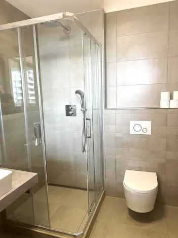 Pronájem bytu 3+kk, Praha - Dolní Měcholupy, Kardausova, 98 m2