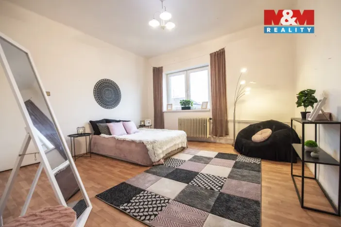 Pronájem rodinného domu, Hradec Králové, Sadovská, 180 m2