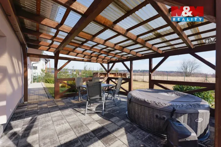 Prodej rodinného domu, Buková, 107 m2