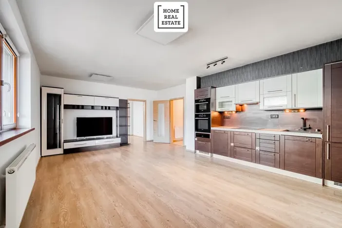 Prodej bytu 3+kk, Praha - Libeň, Nad Rokoskou, 77 m2