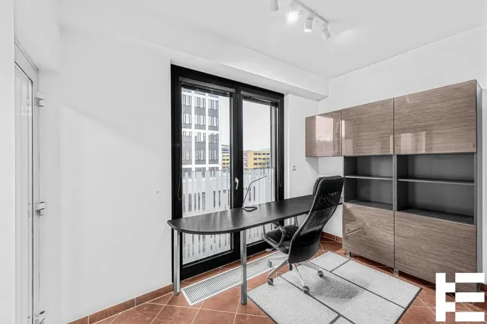 Pronájem bytu 2+kk, Praha - Žižkov, Olšanská, 52 m2