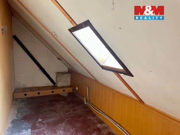 Prodej rodinného domu, Slatina, 150 m2