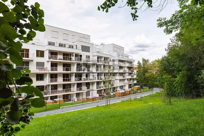 Prodej bytu 2+kk, Praha - Košíře, Naskové, 52 m2