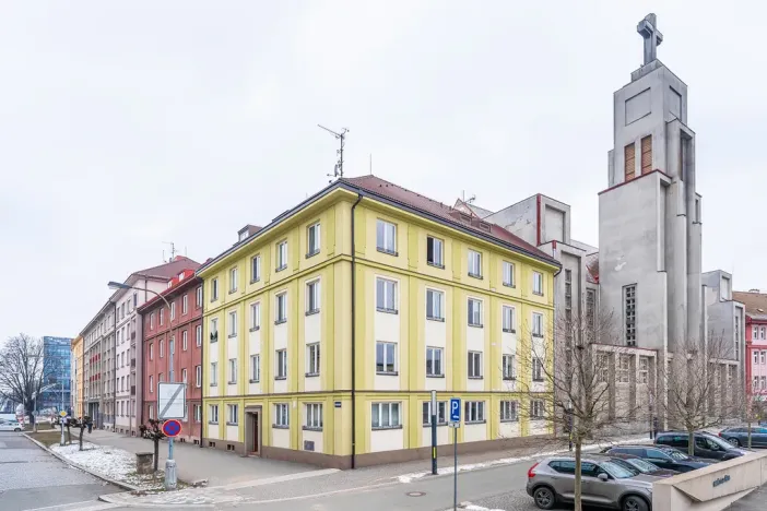 Pronájem bytu 2+kk, Hradec Králové - Pražské Předměstí, U Koruny, 60 m2