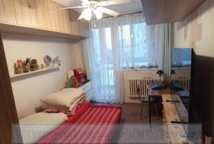 Pronájem pokoje, Praha - Strašnice, Ke Strašnické, 17 m2