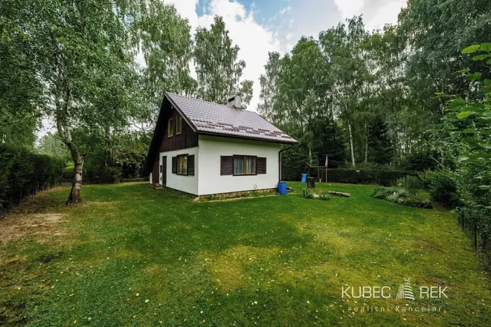 Prodej chaty, Benešov nad Černou, 67 m2