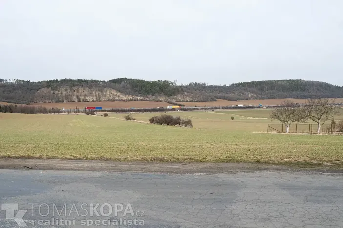 Prodej pozemku pro bydlení, Chlustina, 3703 m2