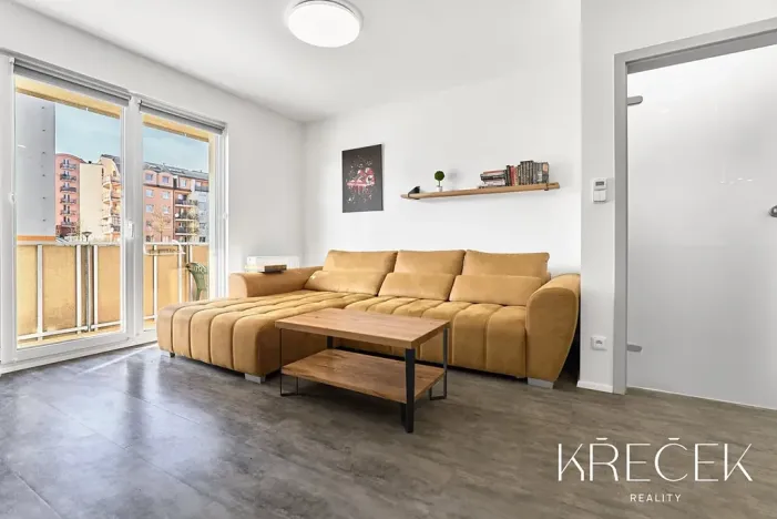 Pronájem bytu 2+kk, Třebíč, Kremláčkova, 49 m2