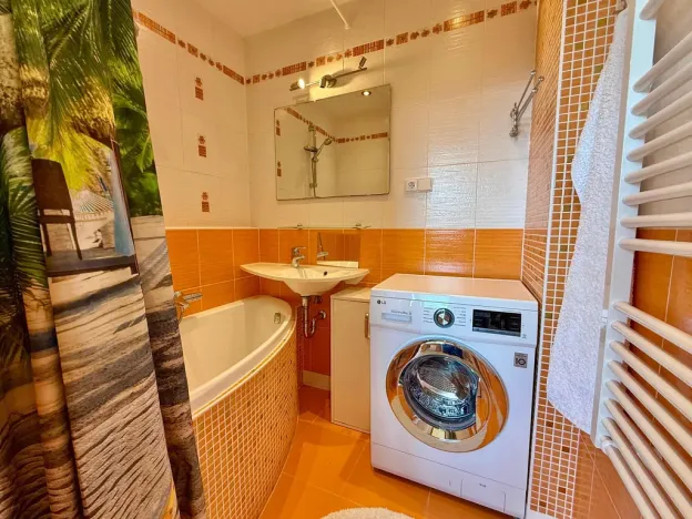 Prodej bytu 3+1, Praha - Malešice, Hostýnská, 75 m2