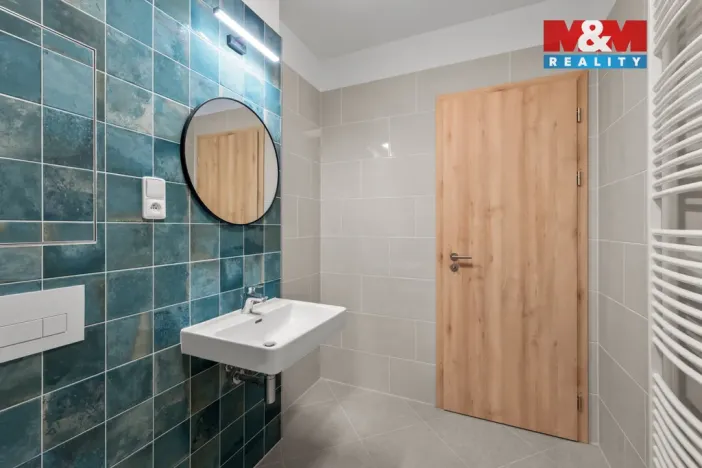 Pronájem bytu 1+kk, Kralupy nad Vltavou, Nádražní, 37 m2