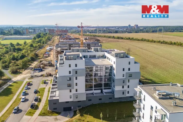 Pronájem bytu 1+kk, Plzeň - Skvrňany, Františka Kováříka, 46 m2