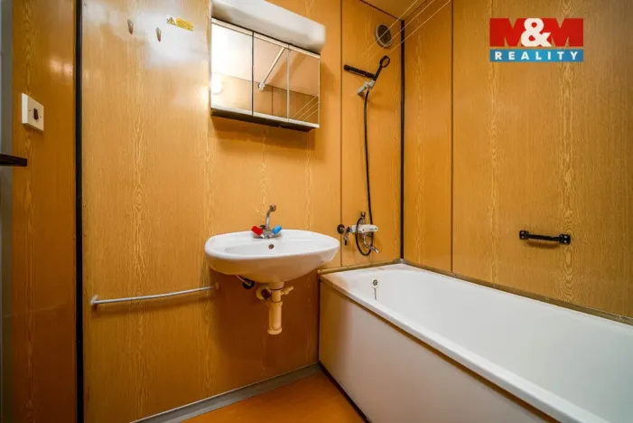 Prodej bytu 3+1, Hradec Králové - Nový Hradec Králové, třída Edvarda Beneše, 92 m2