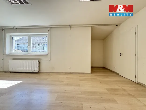 Pronájem skladu, Zubčice - Markvartice, 427 m2