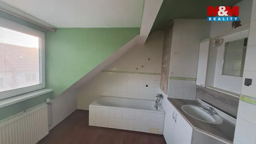 Prodej rodinného domu, Rohatec, Revoluční, 358 m2