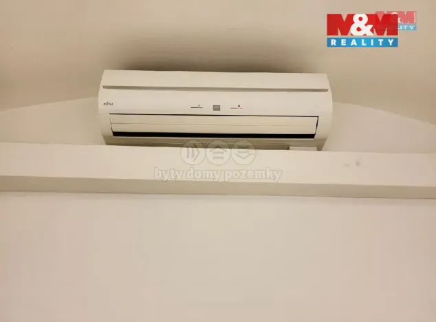 Pronájem kanceláře, Praha - Vinohrady, náměstí Míru, 74 m2