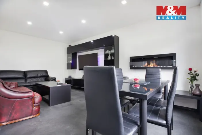 Prodej bytu 3+1, Vražkov, 80 m2