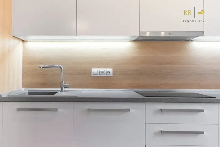 Prodej bytu 3+1, Brno, Krymská, 70 m2