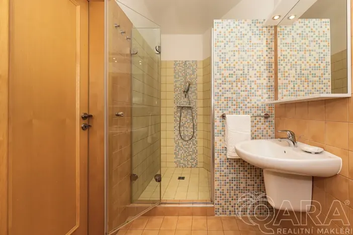 Prodej rodinného domu, Dolní Břežany, K Písnici, 98 m2