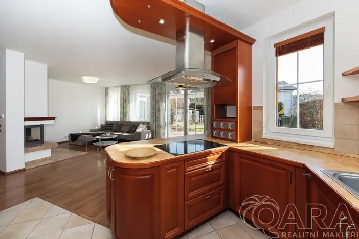 Prodej rodinného domu, Dolní Břežany, K Písnici, 98 m2