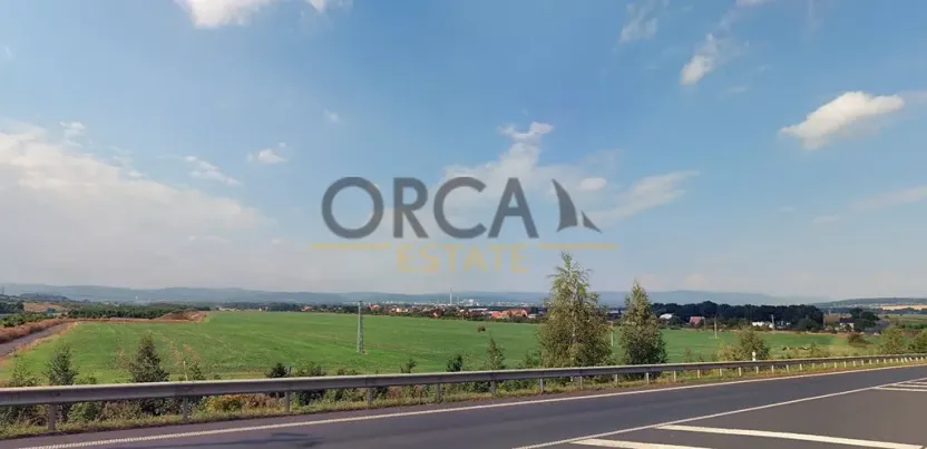 Prodej podílu pole, Droužkovice, 2328 m2