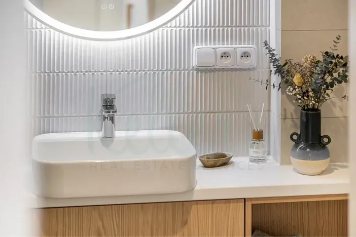 Prodej bytu 1+kk, Praha - Vokovice, Evropská, 24 m2