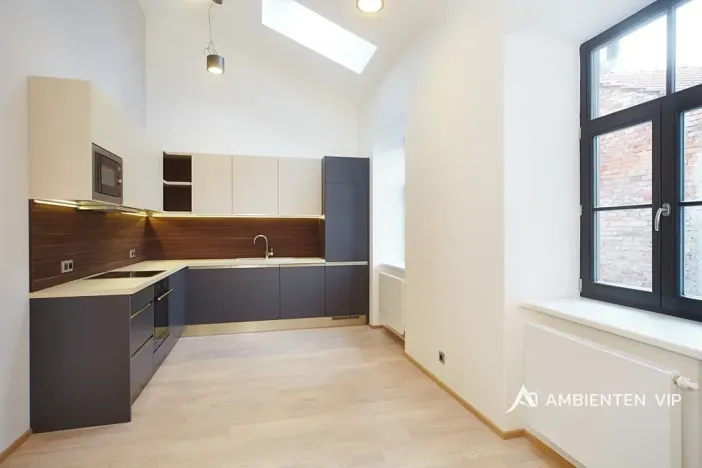 Pronájem bytu 2+kk, Brno, Jakubská, 64 m2