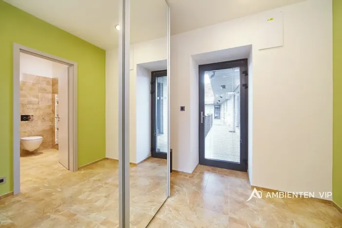 Pronájem bytu 2+kk, Brno, Jakubská, 64 m2