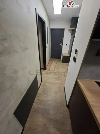 Pronájem bytu 3+1, Kolín, Kpt. Jaroše, 95 m2