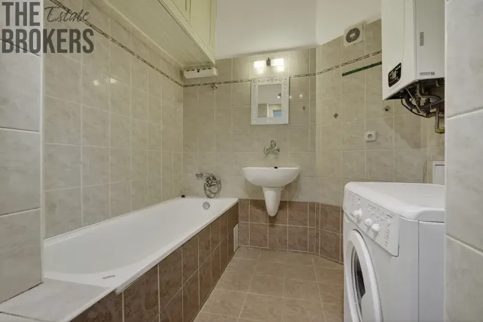 Prodej bytu 2+1, Praha - Žižkov, Ambrožova, 72 m2