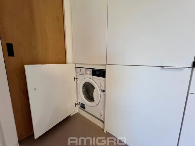 Pronájem bytu 1+kk, Brno, Peroutková, 25 m2