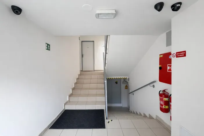 Pronájem bytu 2+kk, Milovice - Mladá, Braniborská, 30 m2