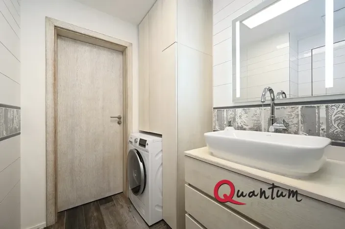 Pronájem bytu 1+kk, Praha - Dejvice, Lindleyova, 59 m2