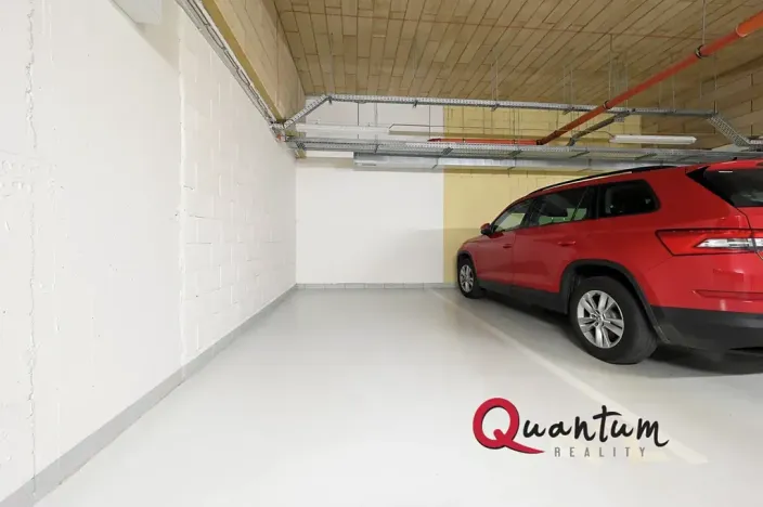 Pronájem bytu 1+kk, Praha - Dejvice, Lindleyova, 59 m2