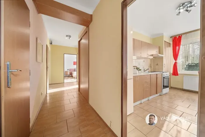 Prodej bytu 3+1, Mžany, 73 m2