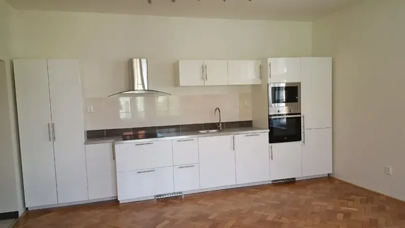 Pronájem bytu 3+kk, Praha - Žižkov, Hájkova, 80 m2
