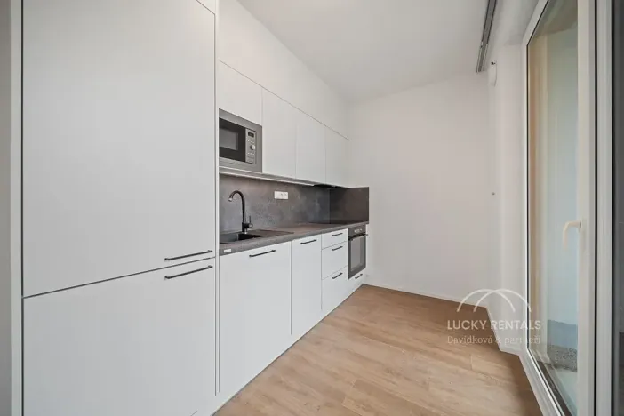 Pronájem bytu 2+kk, Praha - Chodov, Líbalova, 43 m2