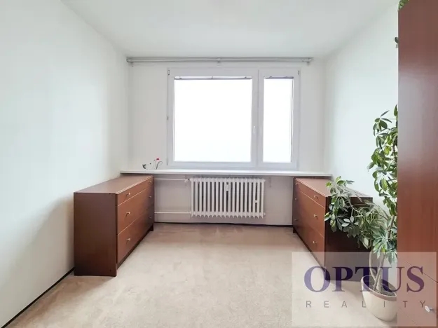 Pronájem bytu 4+1, Praha - Kobylisy, Chabařovická, 97 m2