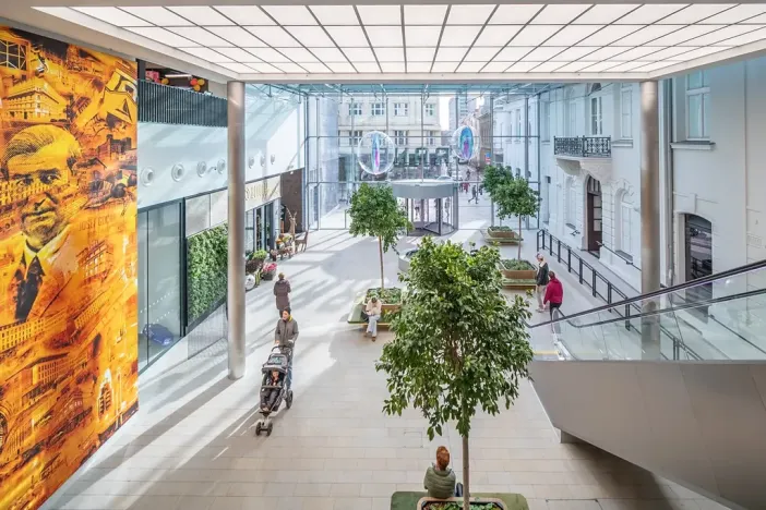 Pronájem restaurace, Pardubice, náměstí Republiky, 135 m2