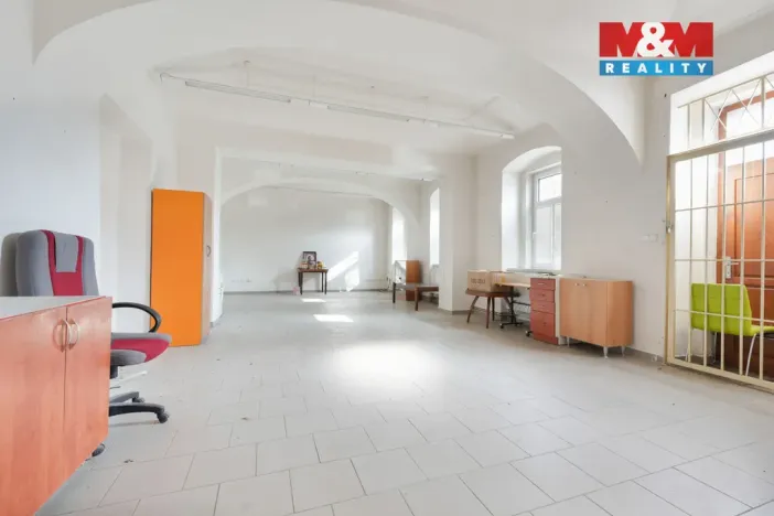 Prodej činžovního domu, Štětí, Mírové nám., 500 m2