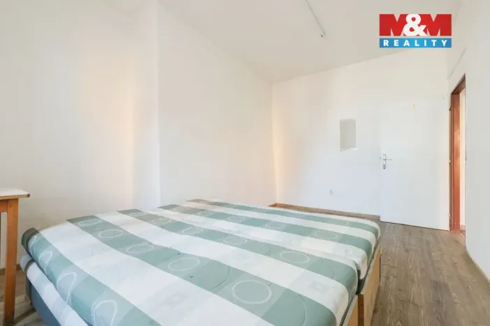 Prodej činžovního domu, Štětí, Mírové nám., 500 m2
