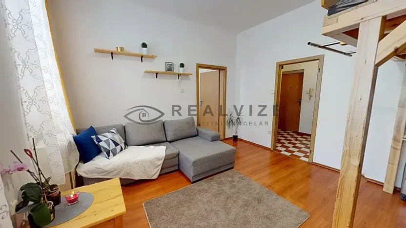 Pronájem bytu 1+1, České Budějovice, Otakarova, 35 m2